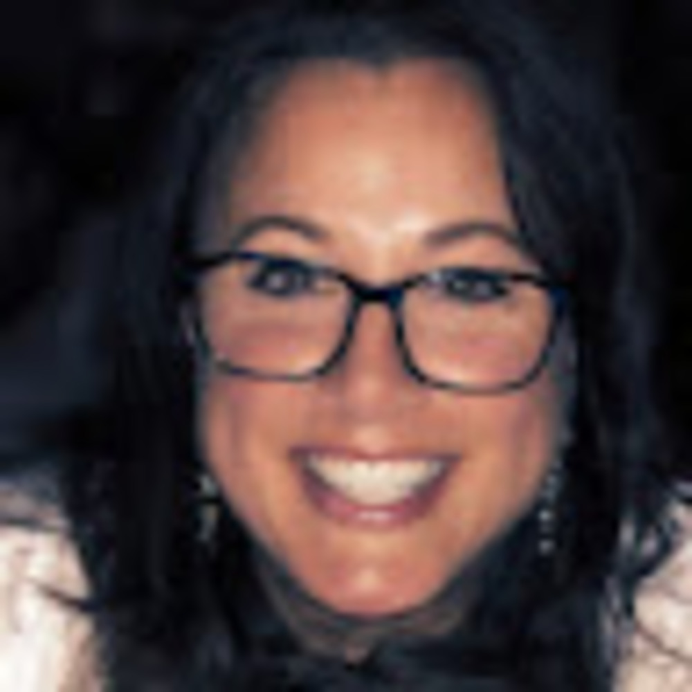 Meet your Posher, Marisa